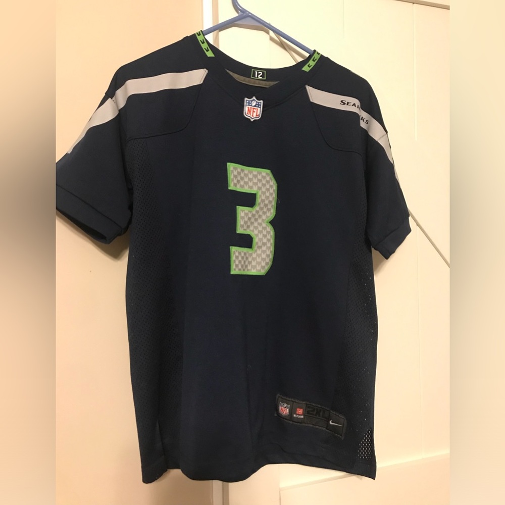 Nike NFL Youth Size 2XL, Dark Navy Blue Jersey with Number 3 & Round Neck Collar